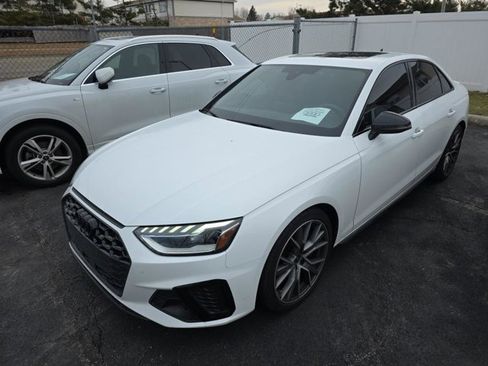 Used 2023 Audi S4 Premium Plus w/ Premium Plus Package image 15