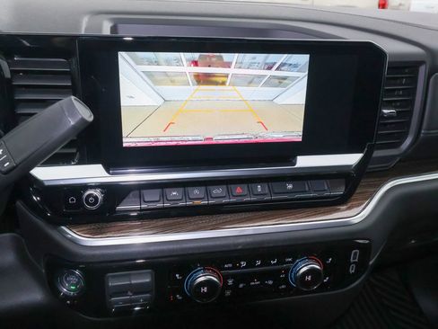 New 2026 GMC Sierra 1500 Elevation image 14