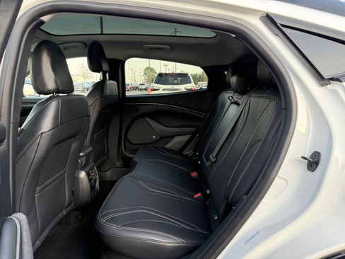 Used 2021 Ford Mustang Mach-E Premium image 38