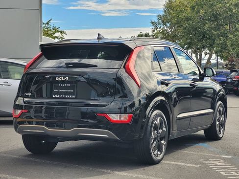Used 2023 Kia Niro Wind FWD image 4
