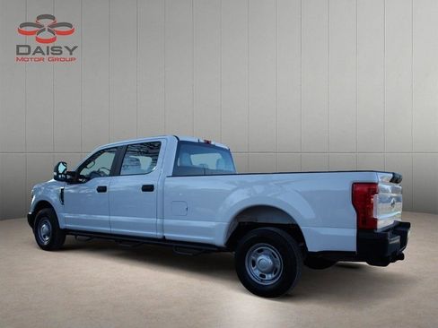 Used 2019 Ford F250 XL w/ Power Equipment Group image 7