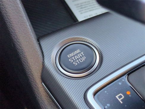 New 2026 Kia Sportage EX image 16