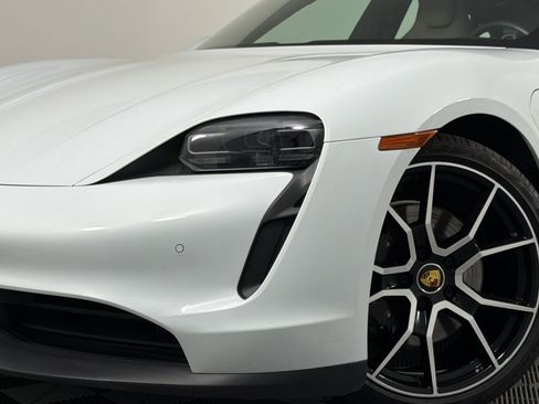 Certified 2024 Porsche Taycan RWD image 11
