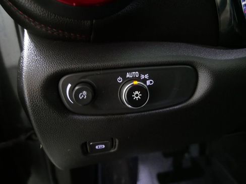 Used 2020 Chevrolet Blazer RS image 18