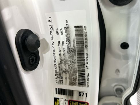 Used 2020 Toyota Tacoma SR5 image 35