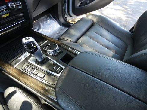 Used 2015 BMW X5 xDrive50i image 63