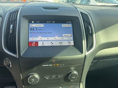 Used 2019 Ford Edge SEL w/ Equipment Group 201A AWD/4WD image 12