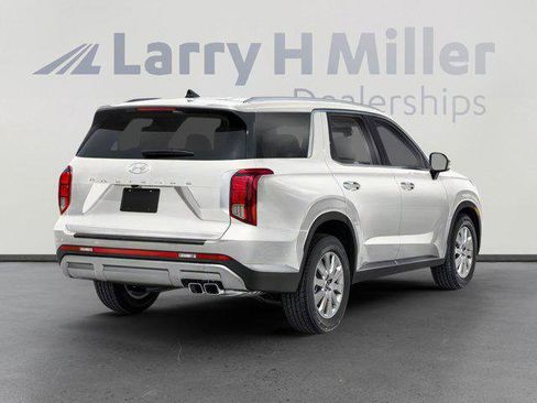 New 2025 Hyundai Palisade SEL image 2