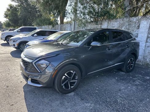 Used 2023 Kia Sportage LX AWD/4WD image 10
