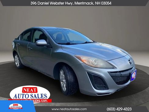 Used 2010 MAZDA MAZDA3 i Touring FWD image 3