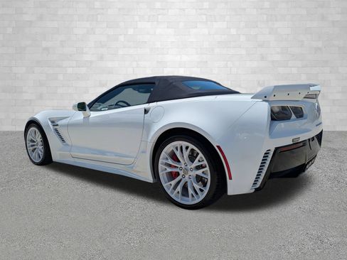 Used 2016 Chevrolet Corvette Z06 w/ 3LZ Preferred Equipment Group RWD image 4
