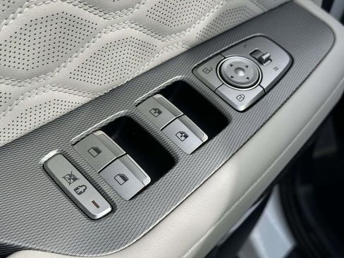 Used 2022 Hyundai Palisade Calligraphy w/ Cargo Package image 22