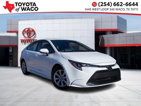 Used 2025 Toyota Corolla LE image 1