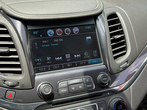 Used 2018 Chevrolet Impala Premier FWD image 21