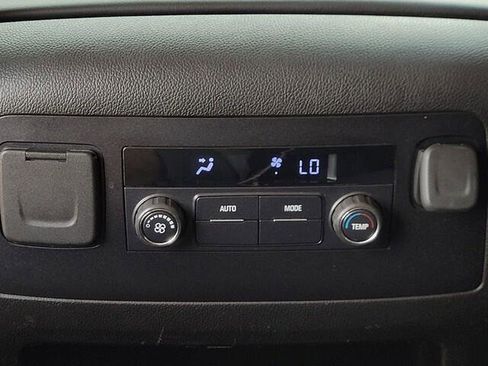 Used 2020 Chevrolet Tahoe LS w/ Enhanced Driver Alert Package image 28