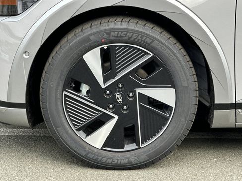 New 2026 Hyundai Ioniq 5 Limited RWD image 26