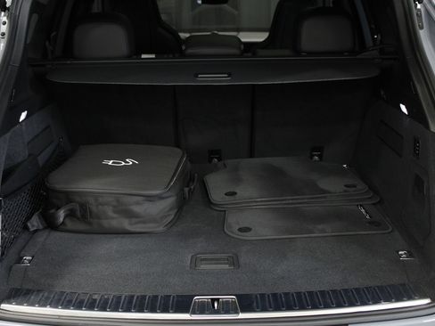 New 2026 Porsche Cayenne E-Hybrid AWD/4WD image 17