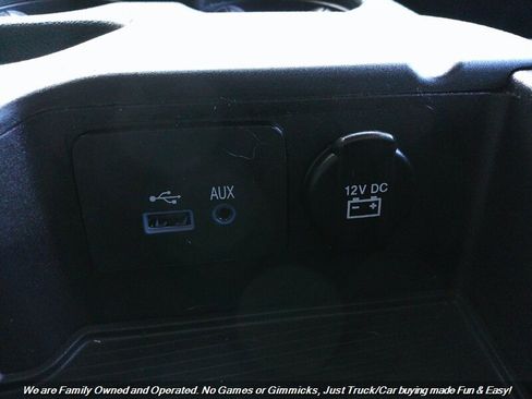 Used 2017 RAM 1500 Express image 42