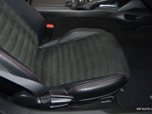 Used 2017 FIAT 124 Spider Abarth RWD image 22