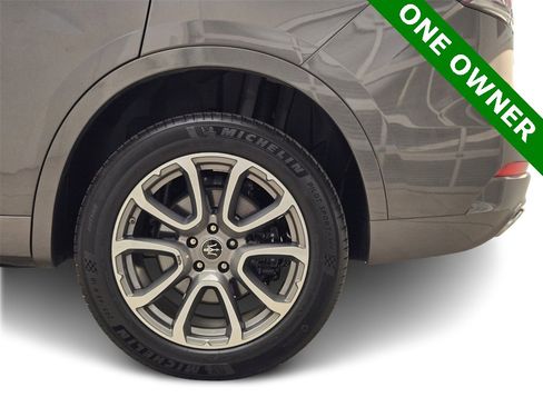 Used 2021 Maserati Levante S image 15