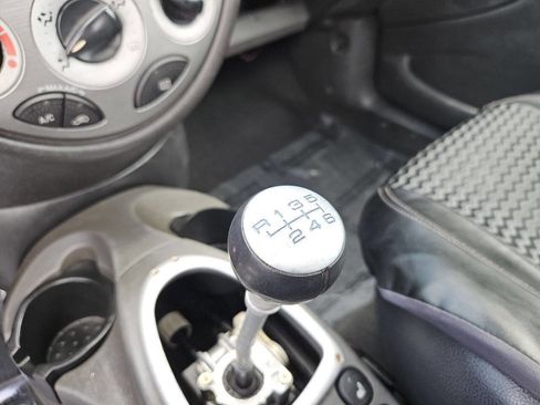 Used 2002 Ford Focus SVT image 17