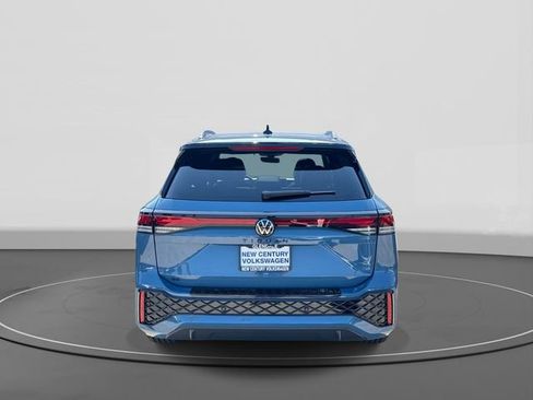 New 2026 Volkswagen Tiguan SE R-Line image 4