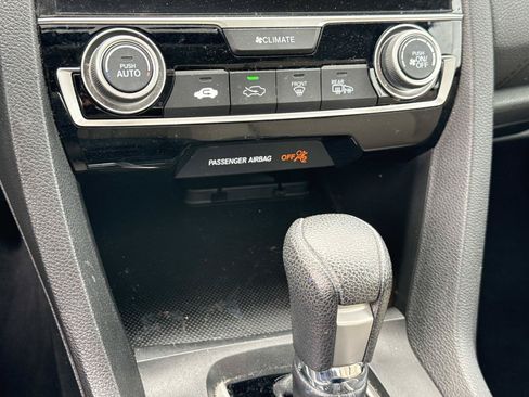 Used 2016 Honda Civic EX image 7