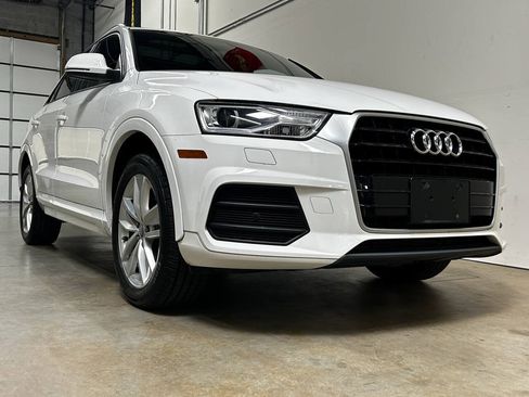 Used 2017 Audi Q3 2.0T Premium FWD image 18