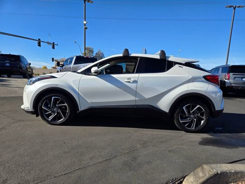 Used 2021 Toyota C-HR Limited image 3
