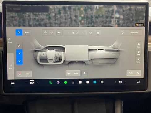 Used 2022 Tesla Model X image 31