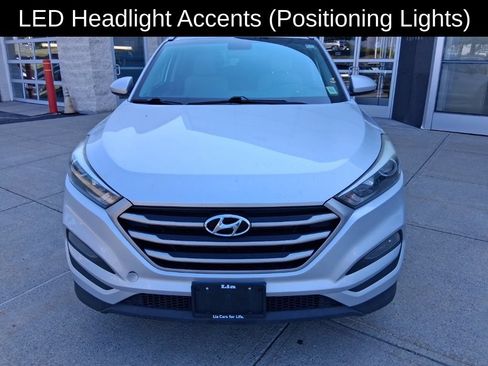 Used 2017 Hyundai Tucson SE w/ SE Popular Package 02 AWD/4WD image 11