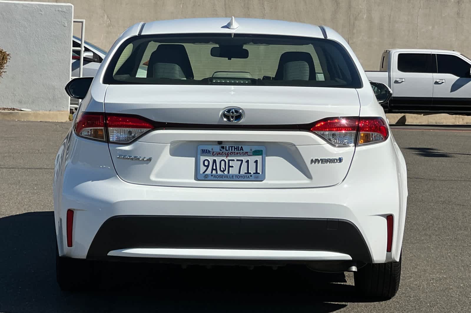 Certified 2022 Toyota Corolla LE FWD image 8