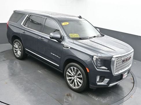 Used 2021 GMC Yukon Denali w/ Denali Premium Package image 42