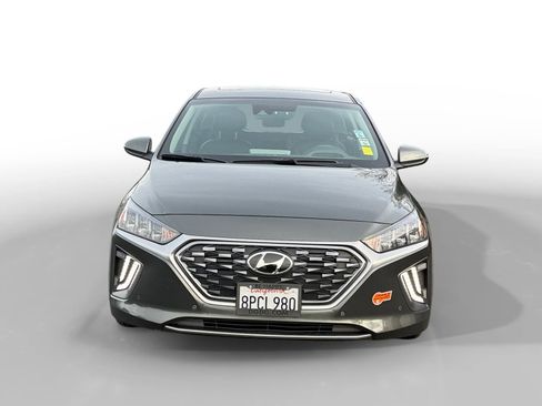 Used 2020 Hyundai Ioniq Limited image 8