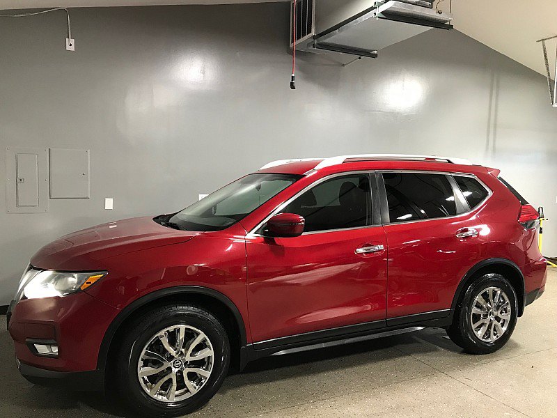 Used 2017 Nissan Rogue SV FWD image 7