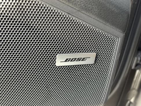 Used 2021 Porsche Cayenne Base image 24