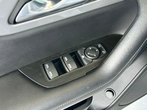 Used 2021 Chevrolet Blazer LT image 38