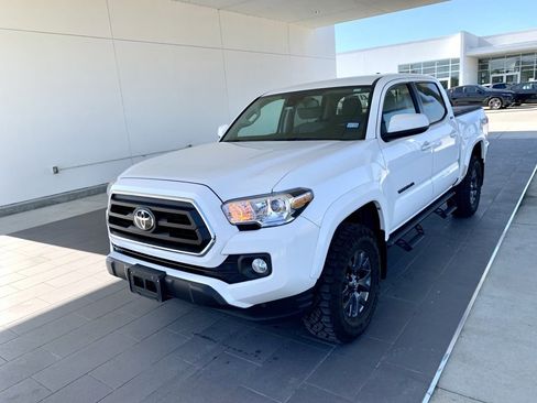Used 2023 Toyota Tacoma SR5 image 1
