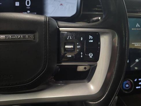 Used 2023 Land Rover Range Rover SE image 20