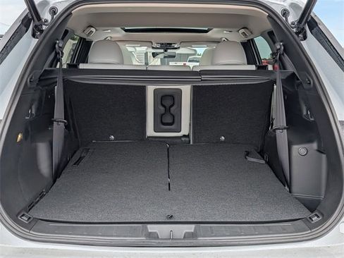 New 2025 Mitsubishi Outlander SE image 28