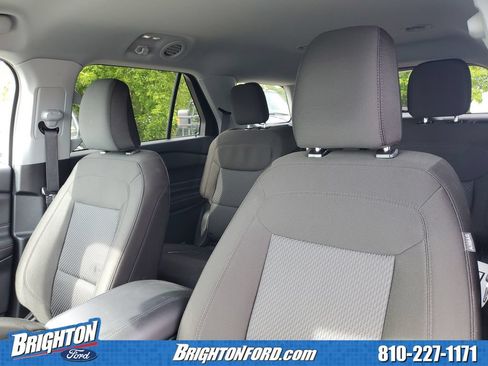 Certified 2024 Ford Explorer XLT AWD/4WD image 11
