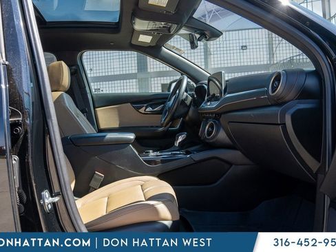 Used 2023 Chevrolet Blazer Premier w/ Driver Confidence II Package image 24