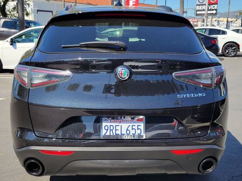 Used 2024 Alfa Romeo Stelvio Sprint image 30