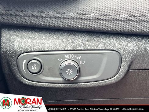Used 2025 Chevrolet TrailBlazer LT AWD/4WD image 25