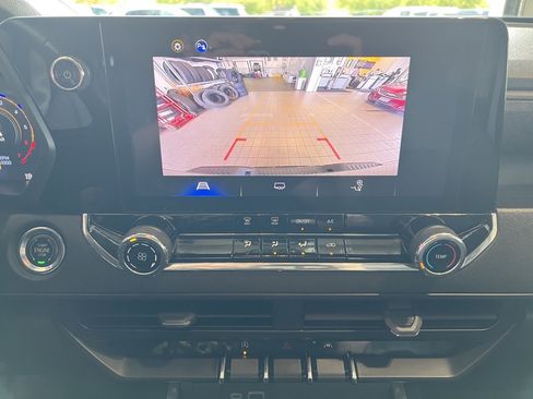 Used 2024 Chevrolet Colorado Trail Boss w/ Safety Package image 25