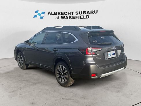 New 2025 Subaru Outback Limited image 3