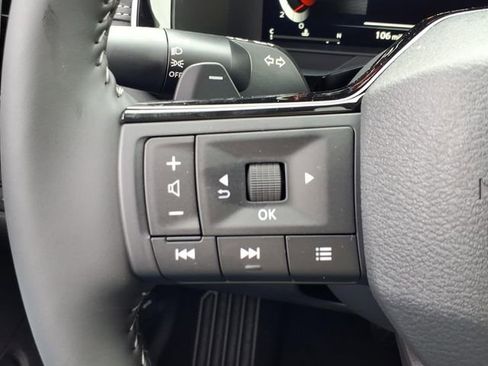 New 2026 Nissan Pathfinder Platinum image 23