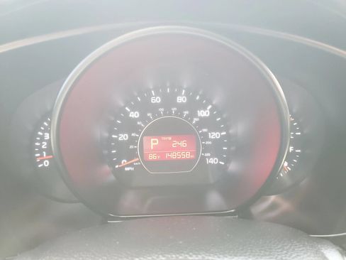 Used 2016 Kia Soul w/ Option Group 020 FWD image 14