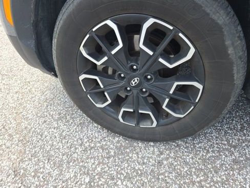 Used 2023 Hyundai Santa Cruz SEL Premium image 7