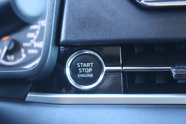 Used 2024 Mitsubishi Outlander SE AWD/4WD image 22